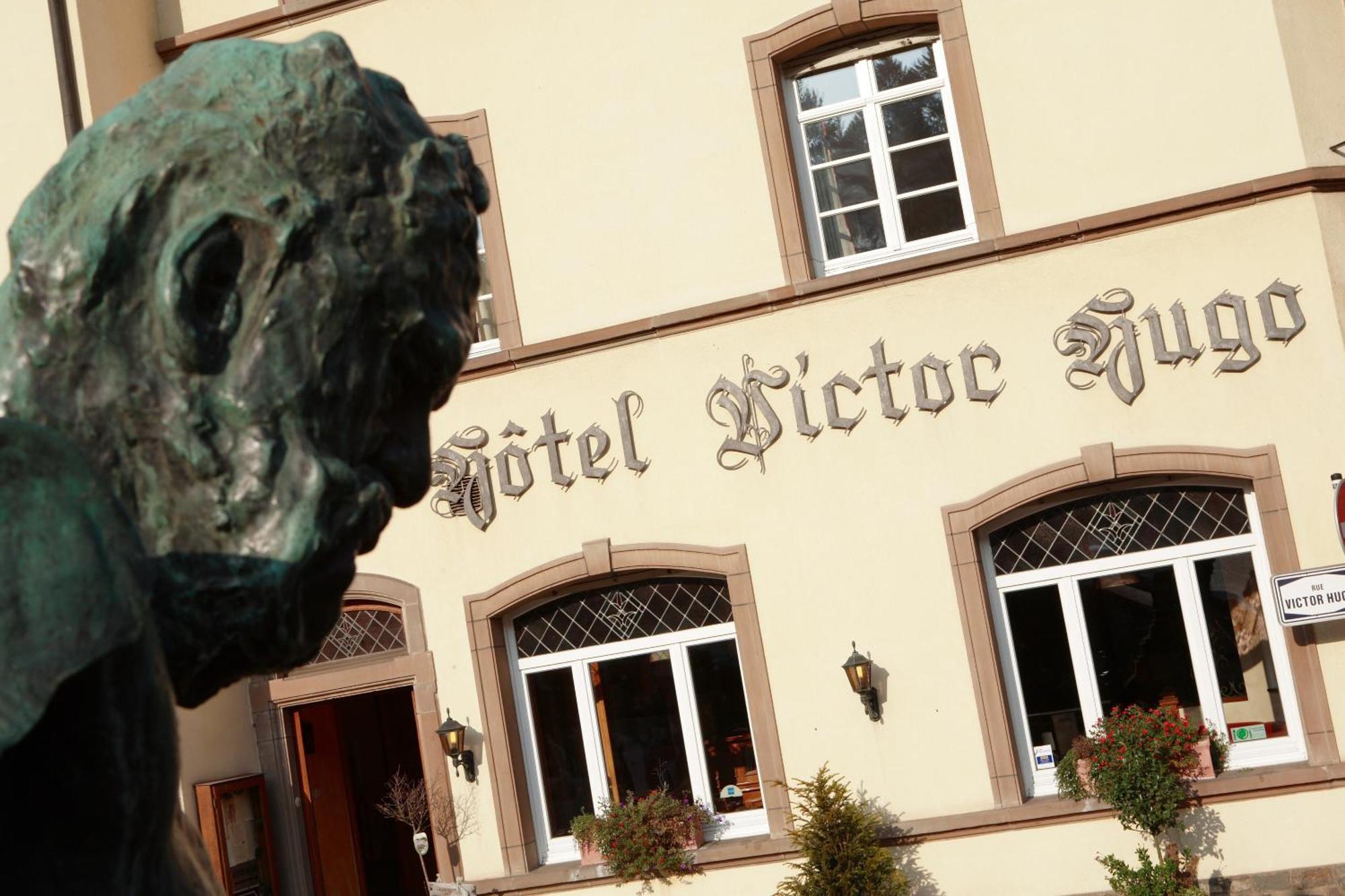 Hotel - Restaurant " Victor Hugo" Vianden Exterior foto