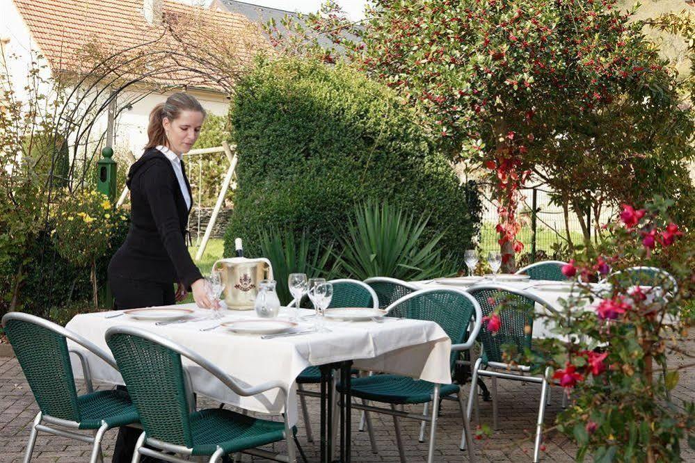 Hotel - Restaurant " Victor Hugo" Vianden Exterior foto